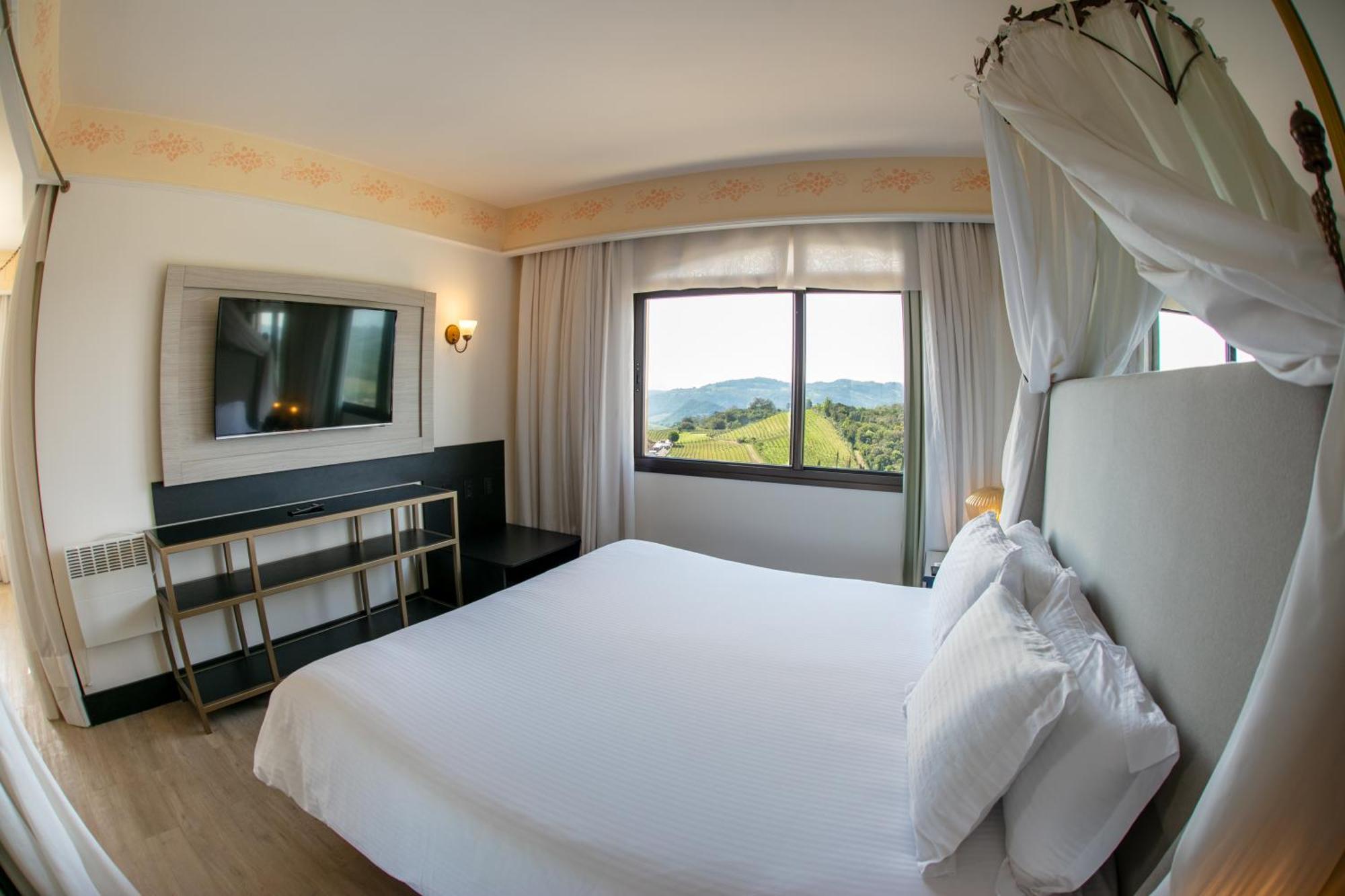 Spa Do Vinho Condominio Vitivinicola Бенту-Гонсалвіс Екстер'єр фото A bedroom at the hotel